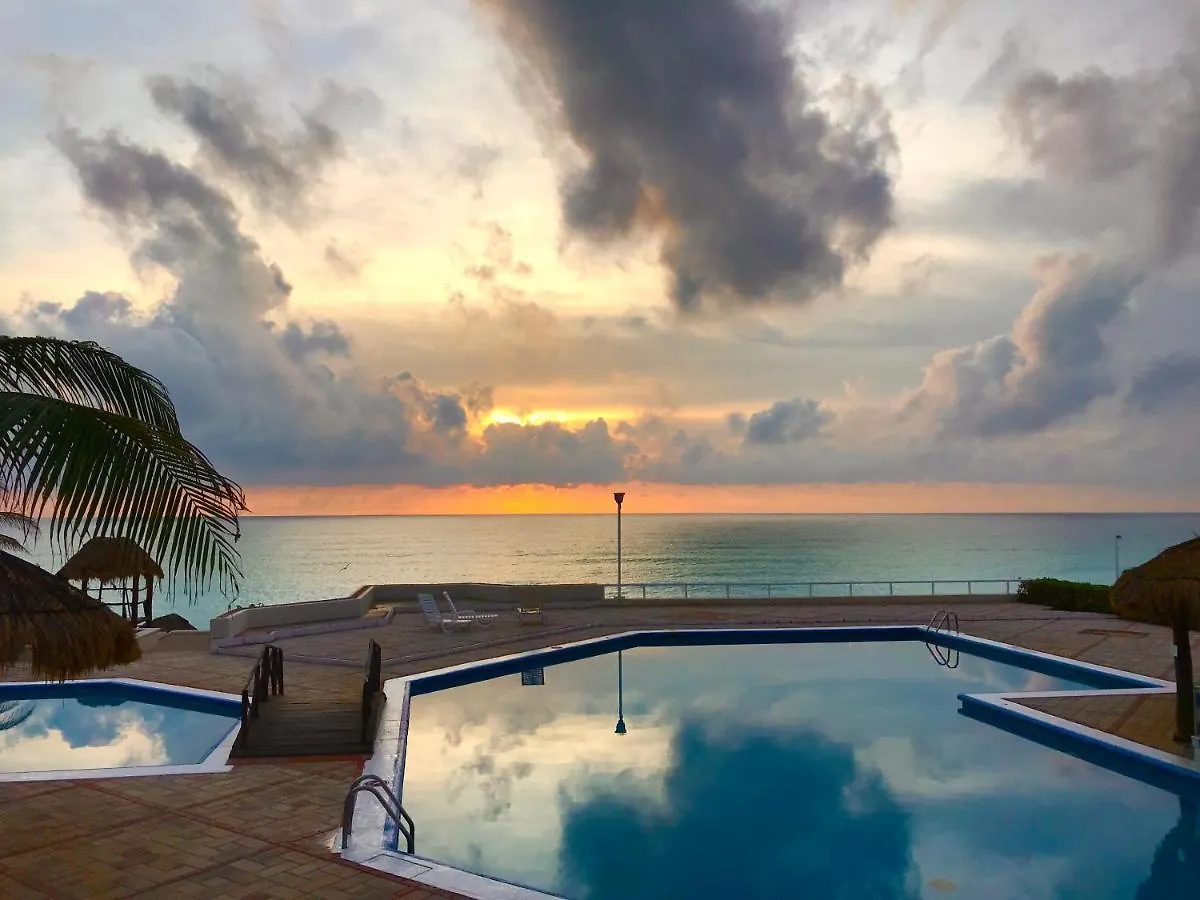 Brisas Shores Penthouse Ocean View Terrace Cancun Hotel Zone